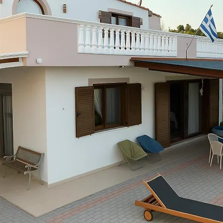 Casa Maria Tsampika-spacious With 2 Bathrooms & Free Parking Villa