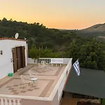 Casa Maria Tsampika-spacious With 2 Bathrooms & Free Parking